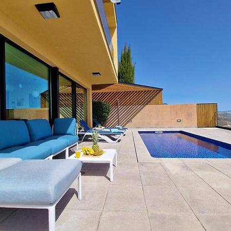 Eden Sun - A Modern Luxury Villa with a Panoramic View Prazeres Exterior foto