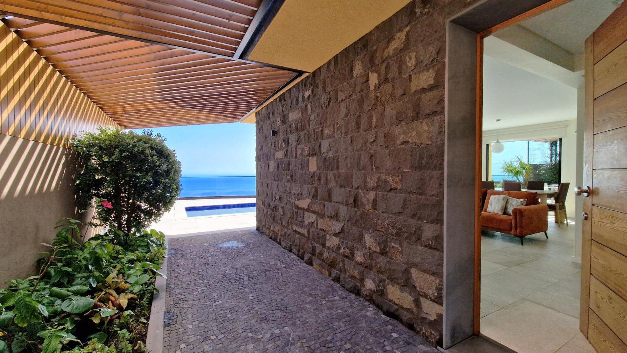 Eden Sun - A Modern Luxury Villa with a Panoramic View Prazeres Exterior foto