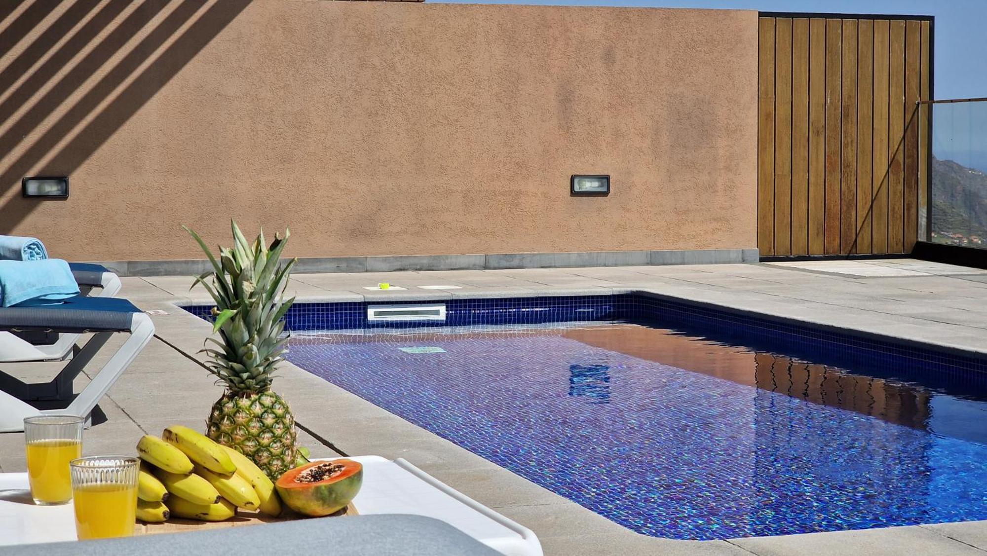 Eden Sun - A Modern Luxury Villa with a Panoramic View Prazeres Exterior foto